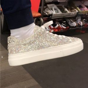 Glittery sneakers size 7.5